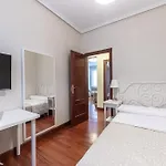 Ria Flat